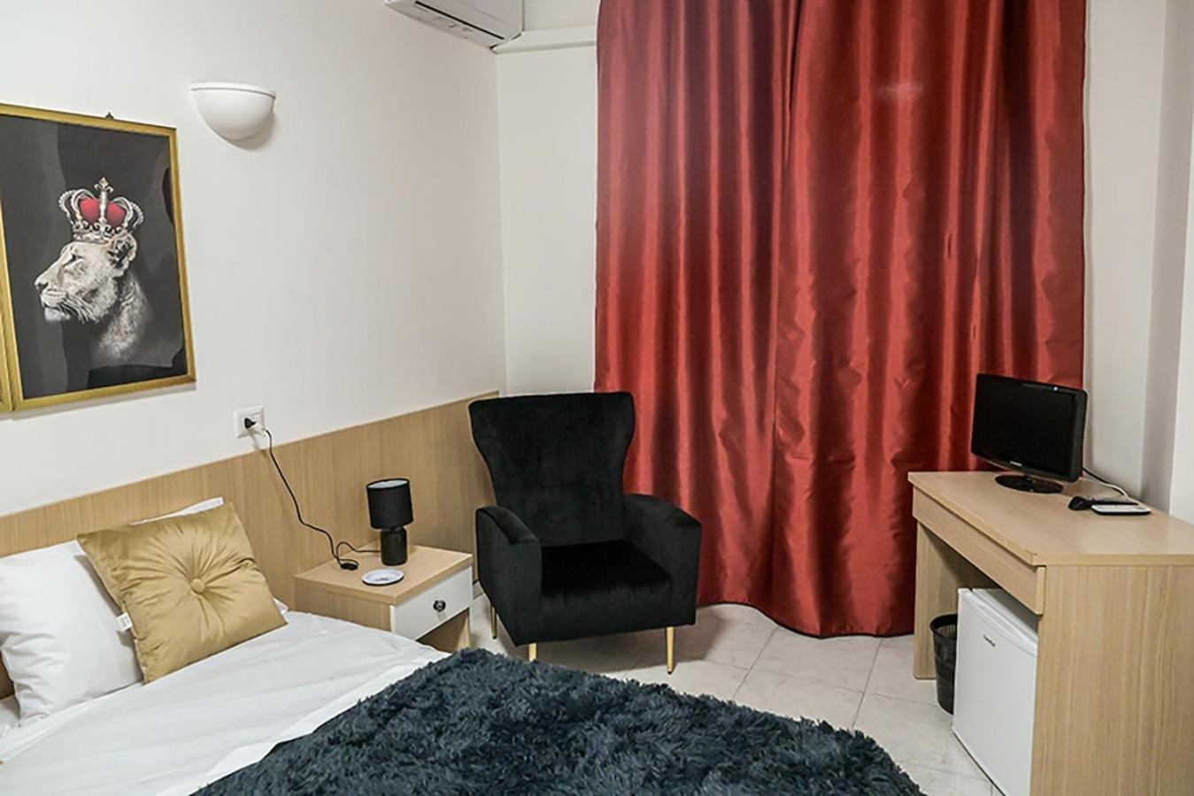 Suisse Hotel Caserta Kültér fotó